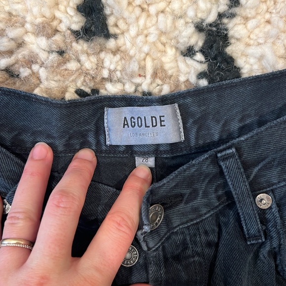 Agolde Lana mid ride straight jean. Cutoff with distressed detail - Picture 3 of 3